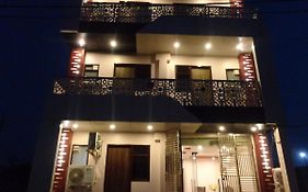 Rukmani Inn
